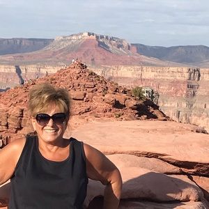 Meet your Posher, Rose